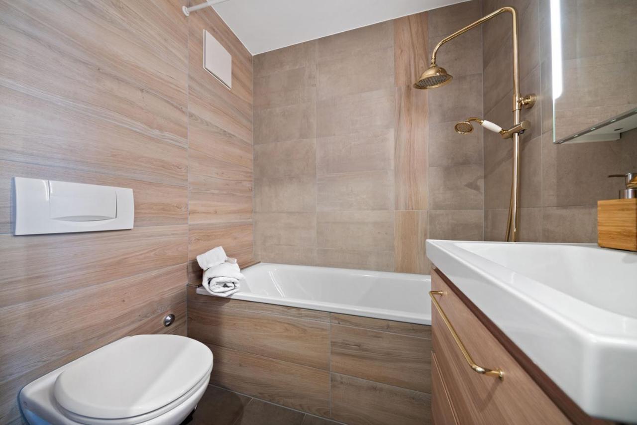 Charmant Studio Renove Situe Dans Les Bains D'Ovronnaz, Immeuble Les Sources 外观 照片