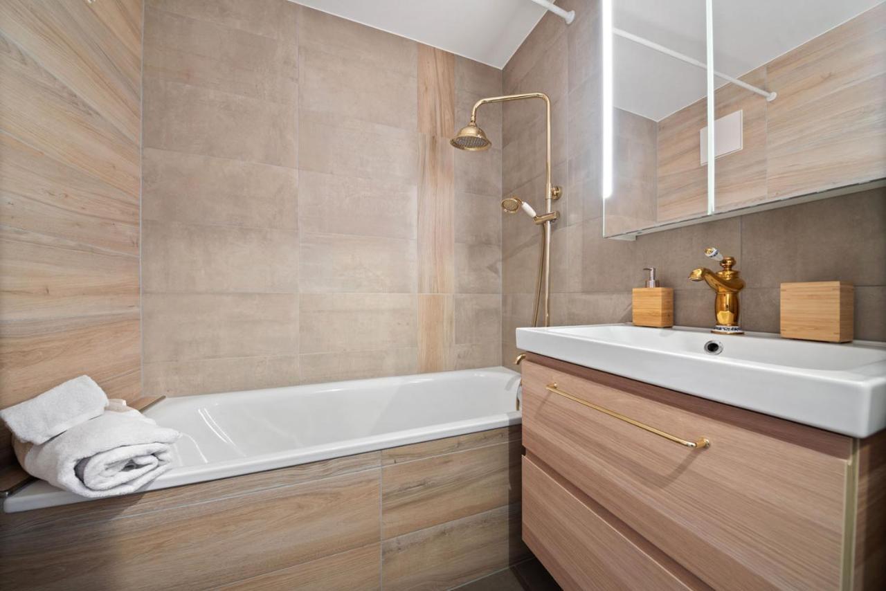 Charmant Studio Renove Situe Dans Les Bains D'Ovronnaz, Immeuble Les Sources 外观 照片